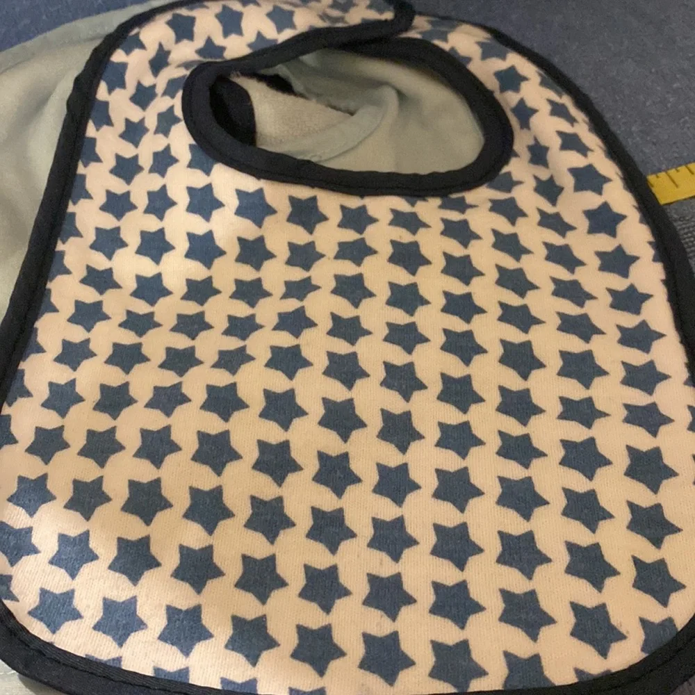 5 Baby Bibs